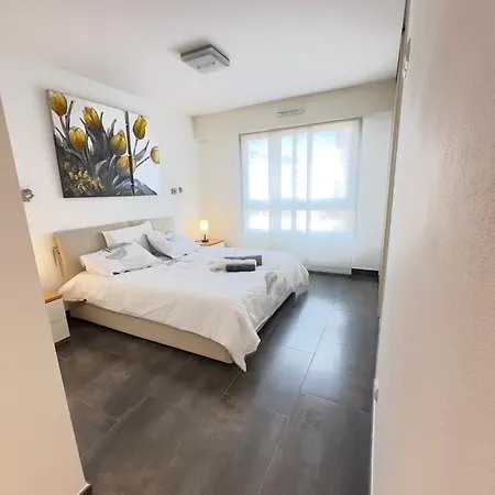 Monaco Free Parking 2 Appartement *