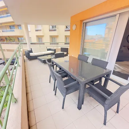 Monaco Free Parking 2 *